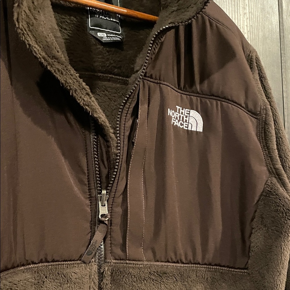 NWOT!!! The North Face Dark Brown Performance Jacket - Picture 3 of 8